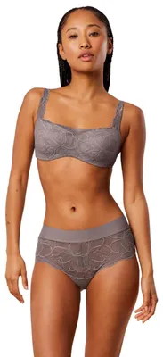 Produktbild von Triumph Damen Spitzen-BH Body Make-Up Illusion Lace Balconette, ohne Bügel, ohne