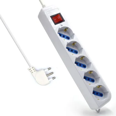 Immagine prodotto di Ewent EW3926: ciabatta multipresa con 5 prese, 250 V / 2.500 W