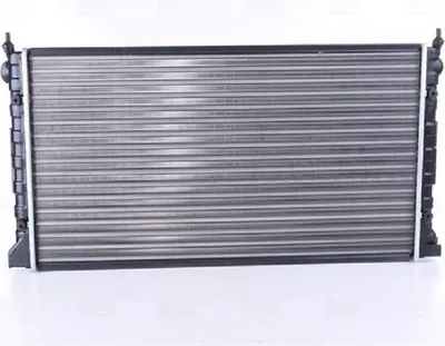Produktbild von NISSENS 651611 Kühler Wasserkühler Motorkühler für VW PASSAT Variant (3A5, 35I) PASSAT (3A2, 35I)