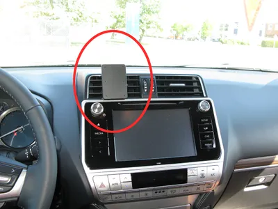 Produktbild von Brodit ProClip Fahrzeughalter 855421 - Mittelbefestigung - Toyota LandCruiser 150 18-23, Toyota LandCruiser 150 18-21