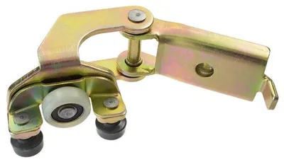 Image de Mercedes Sprinter 95-06 : modèle à porte coulissante centrale