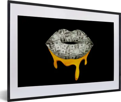 Produktbild von MuchoWow® MuchoWow® Gerahmtes Poster Lippen - Geld - Schwarz - Weiß 60x40 cm - Poster mit zchwarzem Bilderrahmen - Schlafzimmer - Plakat in Rahmen - Drucken