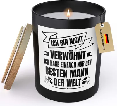 Produktbild von 22Feels Ehefrau Geschenk Hochzeitstag Spruchkerze "Bester Mann Der Welt" Frauen Geburtstag Sojawachs Kerze im Glas Liebe Ehe Partnerin Handgemacht Duft Deko Vegan Nachhaltig - ZITRUS
