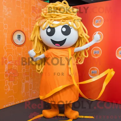 Image de Personnage mascotte REDBROKOLY d un Ramen Orange habillé d une robe fourreau et de colliers