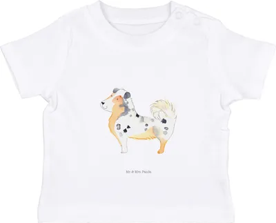 Produktbild von Mr. & Mrs. Panda  T-Shirt Hund Australien Shepherd 0. - 6. Monat - Weiß - Geschenk, Babyshirt, Kleinkind, Baby, Sprüche, Shirt, Familienhund, Spruch