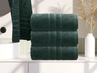 Zdjęcie produktu dla Ręcznik klasyczny 50 x 100 cm ciemnozielony, 100% bawełna