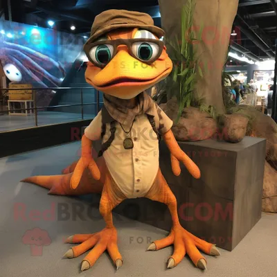 Immagine prodotto di Personaggio del costume della mascotte REDBROKOLY di Rust Dimorphodon vestito con un pagliaccetto e occhiali da vista