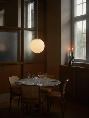 Obrázek produktu pro Nordlux Grant 25 Ø 25 cm mosazný kulový 1 plamenný
