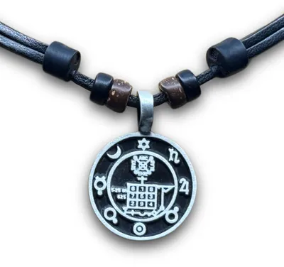 Produktbild von HANA LIMA Halskette Glücksamulett Lederkette Herren Damen Metallanhänger Talisma