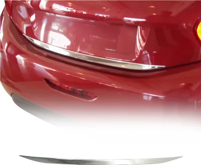 Image de Garniture de Hayon Coffre pour Peugeot 208 2012-2019 acier inoxydable