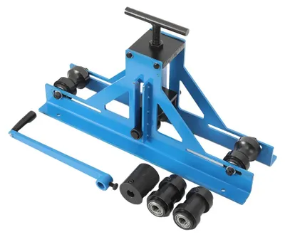 Image de Machine de cintrage de tubes - TR-40. Plieuse manuelle pour tubes métalliques - Convient pour les tubes en acier, en cuivre, en aluminium et les tubes carrés. Construction robuste en acier. e CE