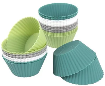 Zdjęcie produktu dla Zestaw 24 silikonowych foremek do muffinek Unyqoos®, 4 kolory, średnica 7,0 cm x wysokość 3,5 cm, powłoka nieprzywierająca, można myć w zmywarce, idealne do muffinek i deserów