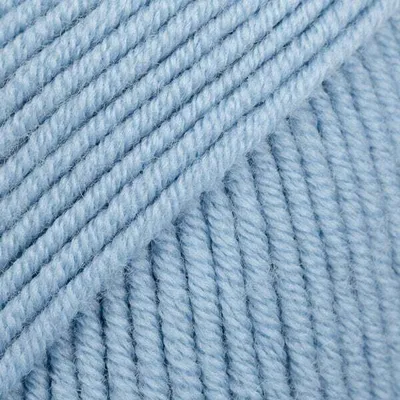 Zdjęcie produktu dla Drops Merino Extra Fine Uni Colour 19 Dream Blue Przędza dziewiarska