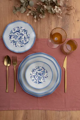 Produktbild von Hermia Concept, GBSNES24KY4R3214, Tafelservice (24-teilig), 100 % PORZELLAN, Mehrfarbig, 25 x 25 x 2 cm