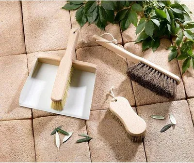 Obrázok produktu pre Drevené metly s rukoväťou 118 cm na vonkajšie použitie, prírodná farba