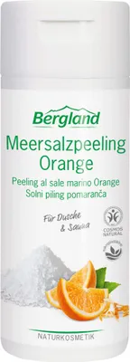 Produktbild von Das Bergland Salzpeeling Orange mit feinem Meersalz reinigt die Haut sanft, entfernt abgestorbene Hautschüppchen und regt die Hautdurchblutung an. Mandel- und Sonnenblumenöl verwöhnen die Haut intensiv. Der fruchtige Duft der Orange erfrischt und belebt. 220 g