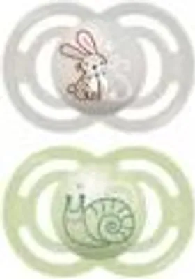 Imagen del producto de MAM | Chupete Perfect para bebés mayores de 6 meses, diseño animal (2 unidades). Selección aleatoria de colores. - Chupete para bebés fabricado con silicona extra fina y suave, ideal para un buen desarrollo bucal