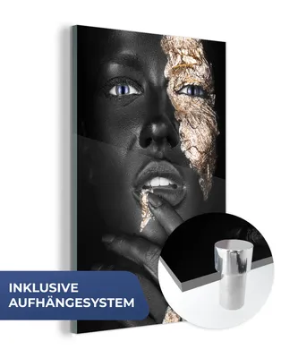 Obrázek produktu pro MuchoWow® Obrazy na skle - Nástěnné obrazy - Fotografie na skle Žena - Zlaté plátky - Černá - Kůže - 60x90cm Nástěnná dekorace ze skla - akrylová malba