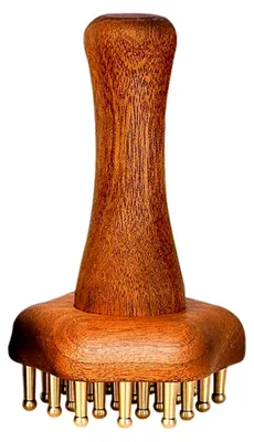 Produktbild von Holzmassagegerät aus Messing zur Körperentspannung