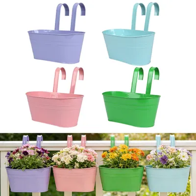 Image de Ensemble de 4 pots de fleurs suspendus en métal