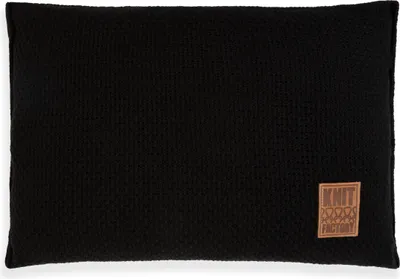 Produktbild von Knit Factory Jesse Kissen - Schwarz - 60x40 cm