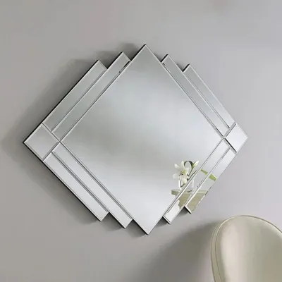 Obrázek produktu pro Nástěnné zrcadlo Milton & Oldbrook 100 x 70 cm Iskar