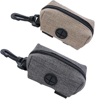 Produktbild von PolkaHome® 2er Set Hundekotbeutelhalter – Tragbarer Spender für Kotbeutel mit Karabiner, ideal für Spaziergänge, robust und