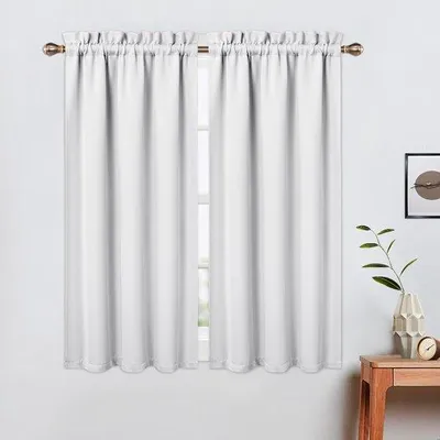 Productafbeelding van Verduisterende gordijnset - Set van 2 - Bordeauxrood - 66x114 cm