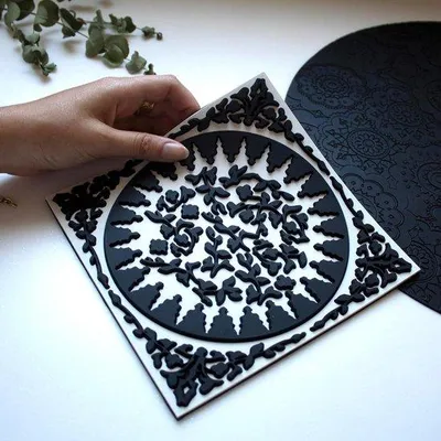 Image de Plaque chauffante en céramique - Pièce unique - Noire - Motif mosaïque
