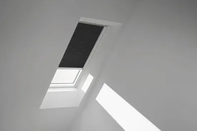Produktbild von VELUX Wabenplisseeuni graphitgrau mit Alu- Rahmen solarFSCSK06 1047K