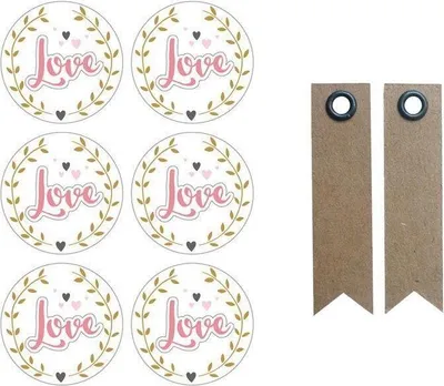Produktbild von Aufkleber 3D Ø 4 cm - Love auf weißem Hintergrund + 20 Wimpel Kraft Etiketten