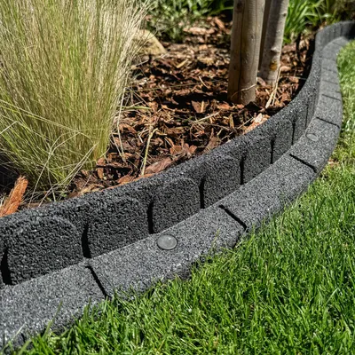Produktbild von Flexible Gummibegrenzung für den Garten 9,2m