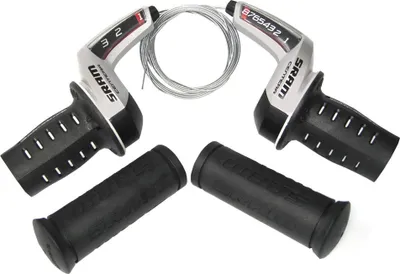 Produktbild von SRAM 00.0000.200.786 Drehgriffschalter-Set Centera 9-fach hinten 1:2 Micro Front, schwarz/silber (1 Set)