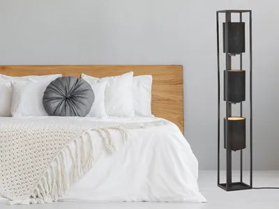 Produktbild von Stehlampe 3flammig Schwarz Stoffschirme innen Gold mit LED dimmbar - Höhe 130cm