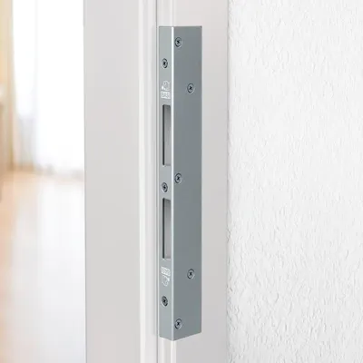Produktbild von BASI - Reparaturwinkelschließblech - RWS 300 - Stahl verzinkt - rechts/links verwendbar - 40 mm - 9509-0001