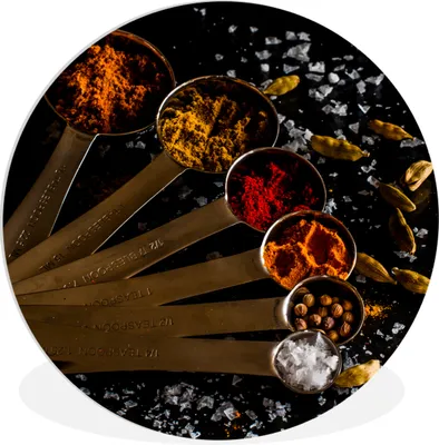 Produktbild von MuchoWow® Rundes Wandbild - Runde Bilder Gewürze - Löffel - Salz - Gewürze - Schwarz Ø 60 cm Kreis Wanddekoration Kunststoff - Wandkreis - Wandschmuck - Wand Kreis - Das Schlafzimmer - Die Bilder - Wandmalerei - Kunst für das Haus - das Plastik
