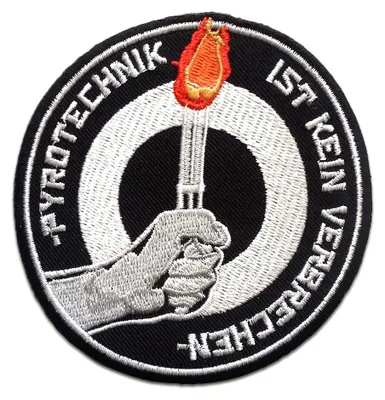 Produktbild von Pyrotechnik Ist Kein Verbrechen Fußball - Aufnäher, Bügelbild, Aufbügler, Applikationen, Patches, Flicken, Zum Aufbügeln, Größe: Ø 8,6 cm