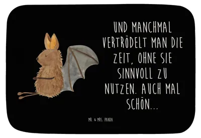 Produktbild von Mr. & Mrs. Panda Badezimmerteppich Fledermaus Sitzen - Schwarz - Geschenk, Badematte, Badezimmer Matte, Entspannen, Badvorleger, Badteppich, Lustige Sprüche, Motivation