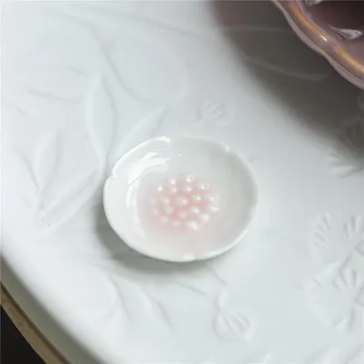 Obrázok produktu pre Porcelánový tanier kvet sakury