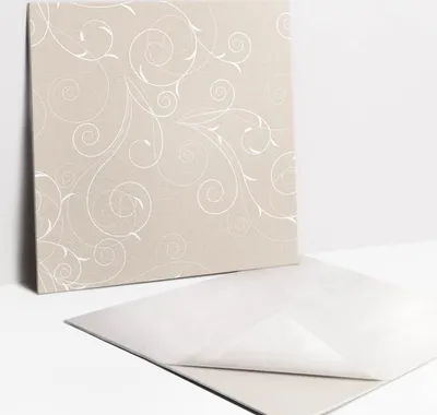 Produktbild von Zarte Reben – Selbstklebende Wandfliesen – PVC Wandpaneele – Vinyl Wandverkleidung – Dekopaneele selbstklebend – Wanddeko selbstklebend – 9 Stück 30x30 cm