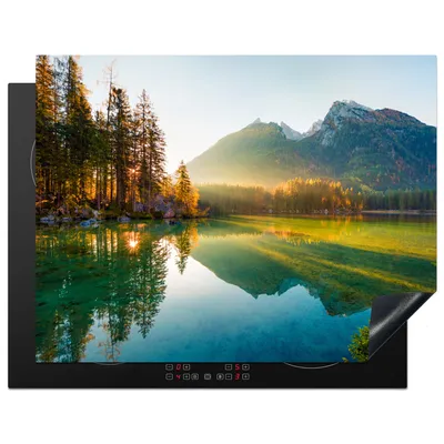 Produktbild von KitchenYeah© Herdabdeckplatte See - Wald - Berge - Natur - Sonne - Landschaft , 77x59cm, Küche Deko, Glaskeramikkochfeld Herdabdeckung, Abdeckplatte fùr Kochfeld