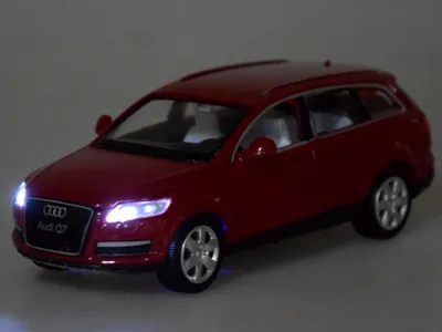 Produktbild von Audi Q7 SUV, Modellauto im Maßstab 1:32, Metall, ZA3748