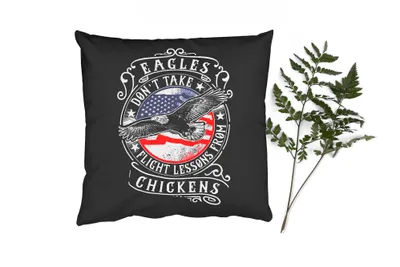 Produktbild von MuchoWow® Zierkissen Sofakissen Wohnzimmer Dekokissen 45x45 cm Vogel - Flagge - Amerika - Retro - Schlafpolster - Polster für das Sofa