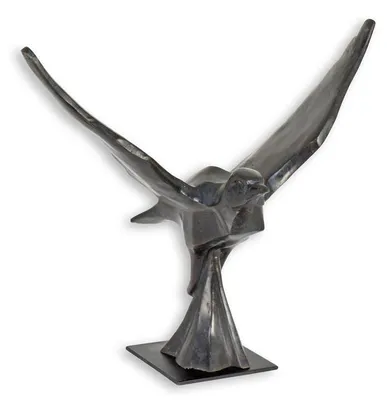 Productafbeelding van A Bronze Sculpture Of A Pigeon In Flight