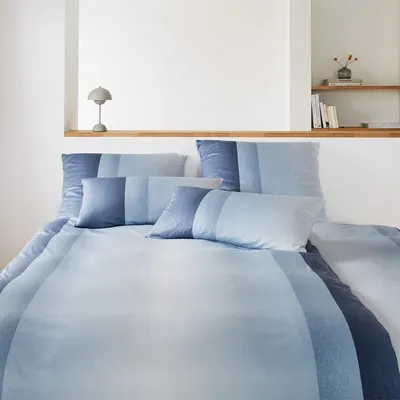 Produktbild von elegante Bettwäsche-Garnitur Mako-Jersey Silhouette Farbe Stahlblue Größe 155x220+80x80