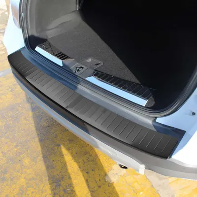 Produktbild von Ladekantenschutz Stoßstangenschutz für Ford Kuga 2013-2020  Gebürstet Dunkel