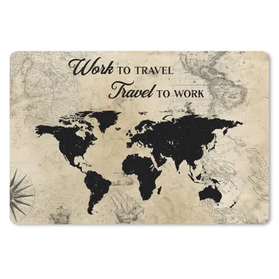 Produktbild von MuchoWow® Schreibtischunterlage Karte - Reisen - Zitat - Retro 60x40 cm - XXL Mauspad - Großes Mauspad
