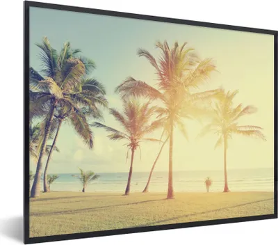 Produktbild von MuchoWow® Gerahmtes Poster Meer - Palme - Sommer - Sonne - Strand 80x60 cm - Poster mit Schwarzem Bilderrahmen Wandposter Rahmen Foto Bilder - Schwarzem - Mit Gestell