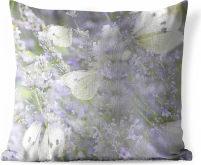Produktbild von MuchoWow® Outdoor Kissen - Kohlweißlinge auf Lavendel - 45x45 cm - Wetterfest - Lounge Kissen - Fotokissen - Dekoratives Kissen