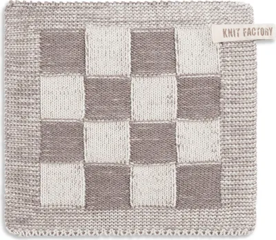 Produktbild von Knit Factory Topflappen Block - Ecru/Taupe - 23x23 cm
